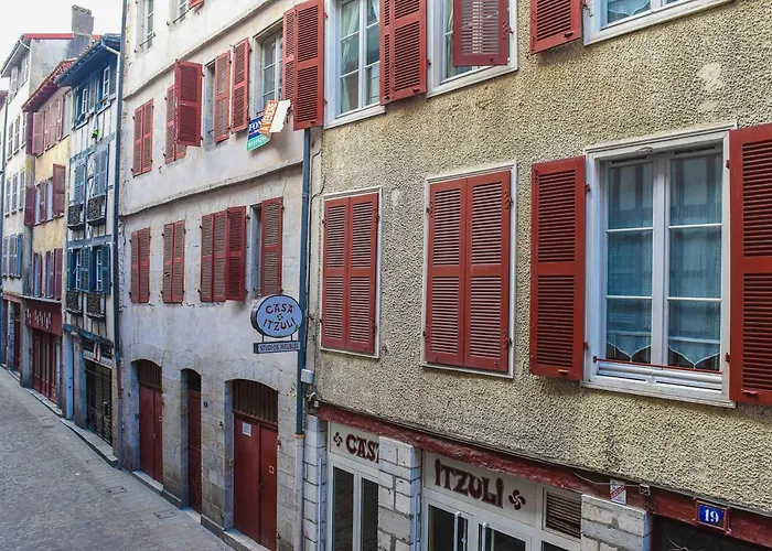 En Plein Cœur Centre Historique 2 *