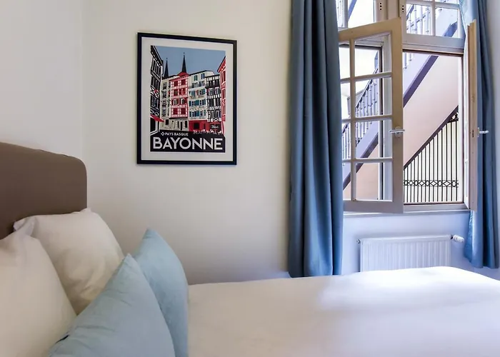 En Plein Cœur Centre Historique 2 *